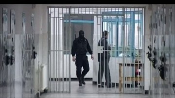 Face bani şi din arest: Penitenciarul Poarta Albă cumpără produse de la o firmă controlată de Ghiţă