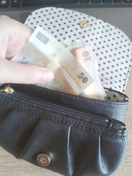 Cel mult 10.000 lei, ajutorul de urgenţă de la bugetul de stat