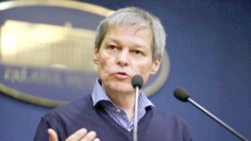 Cioloş atacă la CCR majorarea salariilor
