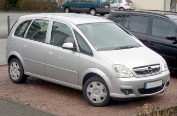 Autoturism Opel Meriva furat din Austria, descoperit în Constanţa