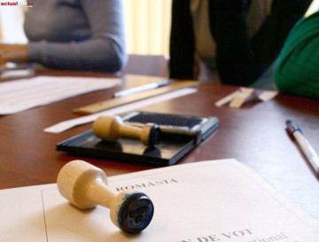 Se apropie termenul pentru înscrierea mandatarilor financiari