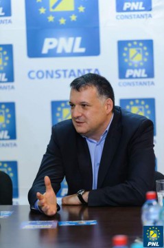 Bogdan Huţucă: Prezenţa masivă la vot va asigura responsabilizarea clasei politice