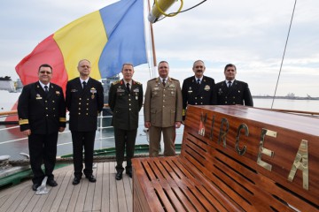 Întâlnirea şefului Statului Major al Forţelor Navale cu comandantul Forţelor Armate ale Republicii Turcia