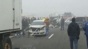 Poleiul a făcut ravagii pe A2: şase accidente rutiere, mai multe victime!