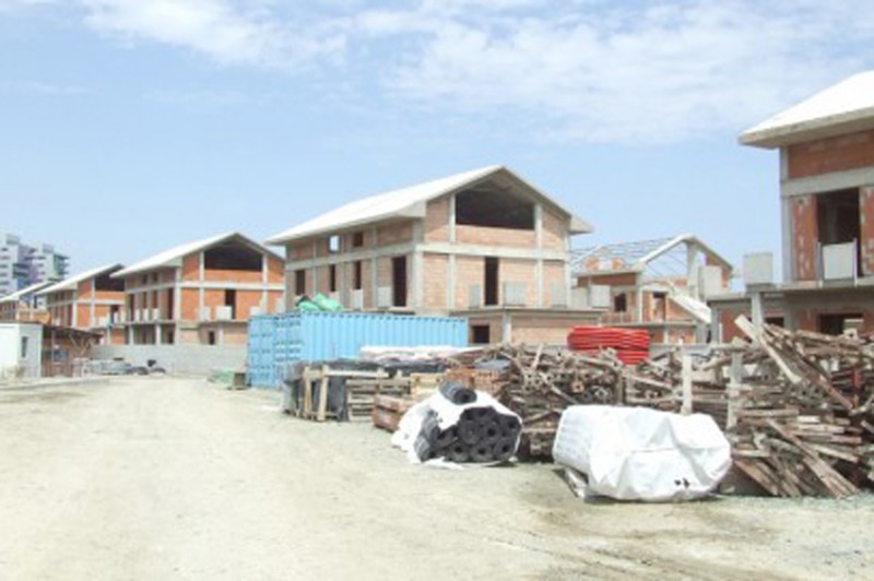 Plângerea FinCoGeRo, respinsă: Primăria nu ajunge în instanţă Plângerea FinCoGeRo, respinsă: Primăria nu ajunge în instanţă