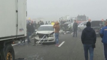 Accidente în lanţ pe Autostrada Soarelui. 17 mașini, implicate