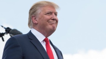 Ambasadorul Hans Klemm: Îl încurajez pe preşedintele Trump să viziteze România
