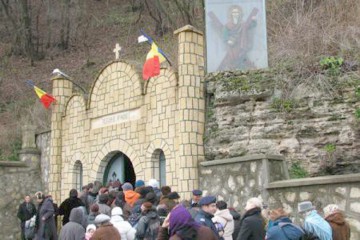 Azi îl prăznuim pe Sfântul Apostol Andrei, ocrotitorul României!