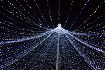 Aproape 4 milioane de lei cheltuite de Primăria Constanţa pentru feeria de sărbători