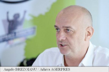 Sindicatele cer un salariu minim de 1.450 de lei pentru 2017