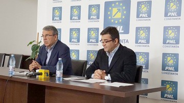 Chiţac şi Rezeanu: Avem mai multe suspiciuni legate de contractele încheiate de Primăria Constanţa