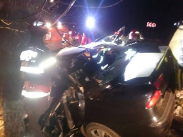Autorul accidentului mortal de la Deleni NU avea permis şi conducea o maşină cu numere de Bulgaria!