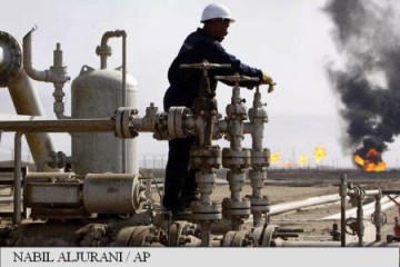 OPEC începe discuțiile pentru reducerea producției pe fondul unor viziuni diferite