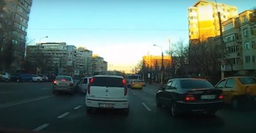 COLIZIUNE pe strada Soveja - VIDEO