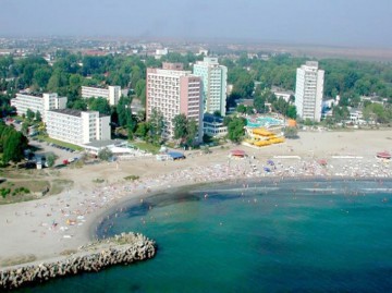 Hotelierii de pe litoral se revoltă împotriva Ministerului Educaţiei!