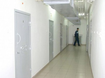 20 de persoane aflate în arest preventiv au votat