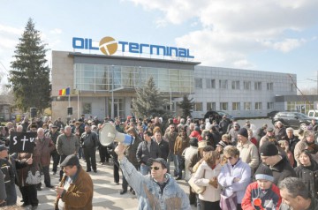 Sabotaj în toată regula, OPRIT în instanţă: Oil Terminal a rămas fără administratori