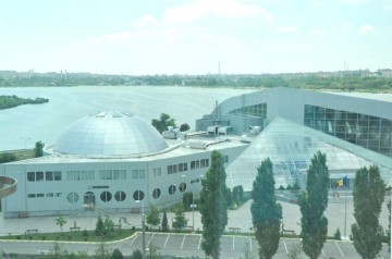 Reparaţii serioase la Pavilionul Expoziţional şi Palatul Administrativ