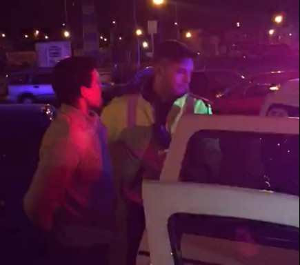 BĂRBAT ÎNCĂTUȘAT ÎN PARCARE LA AQUA MAGIC