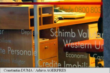 Băncile sunt închise pe 25 și 26 decembrie 2016, respectiv 1 și 2 ianuarie 2017, cu excepția unor unități din mall-uri