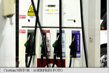Benzina și motorina se vor ieftini cu 50 de bani pe litru în medie, de la 1 ianuarie