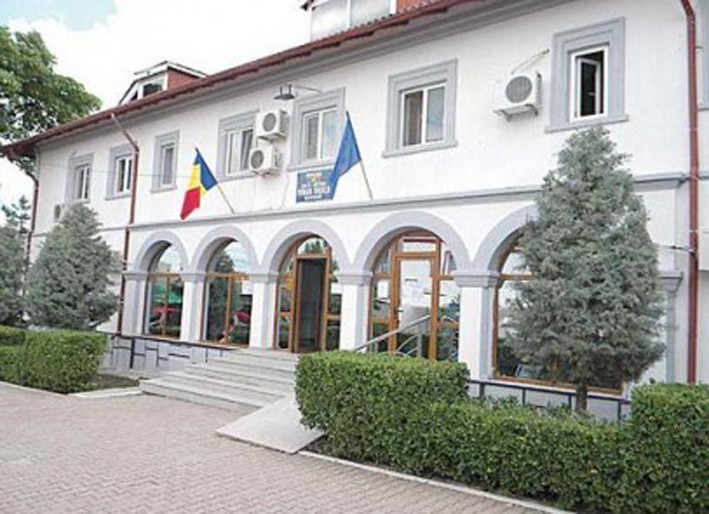 În atenţia tinerilor din Năvodari: iată cum puteţi primi teren de casă de la primărie În atenţia tinerilor din Năvodari: iată cum puteţi primi teren de casă de la primărie