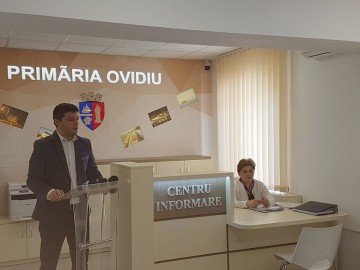 Primarul oraşului Ovidiu a inaugurat Centrul de Informare pentru Cetăţeni