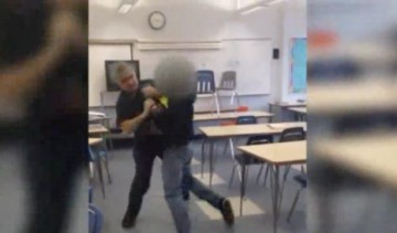 Anchetă la Băneasa după ce un profesor ar fi bătut un elev