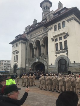 Liberalii constănţeni, în Piaţa Ovidiu la sărbătoarea Unirii