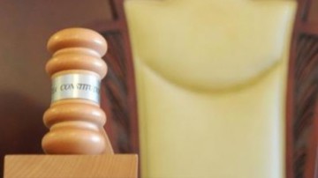 CCR face praf încă un articol din Codul Penal