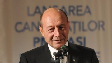 Moment amuzant la votul Senatului. Traian Băsescu a fost omis la strigare