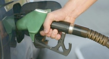 Consiliul Concurenţei investighează piața carburanţilor
