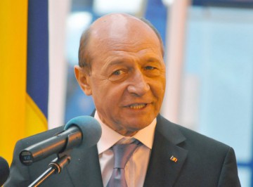 Traian Băsescu, senator PMP: