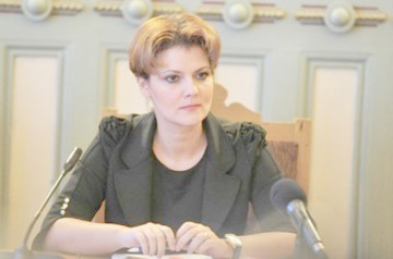 Olguţa Vasilescu anunţă creşterea salariilor şi a pensiilor