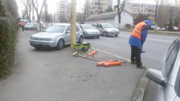 Constănţenii cer să se monteze piloni în cartierul Tomis Nord! „Dau maşinile peste noi”