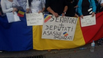 Părinţii, chemaţi să iasă la protest împreună cu copiii