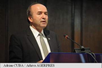Tudorel Toader, rectorul Universității ''Al. I. Cuza'', ar putea fi propus ministru al Justiției