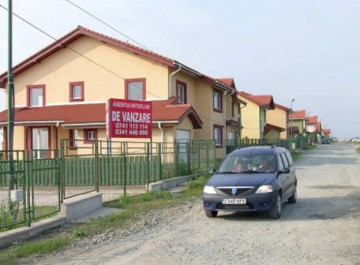 BOMBĂ. Străzile din cartierul Boreal NU pot fi asfaltate de Primăria Constanţa!