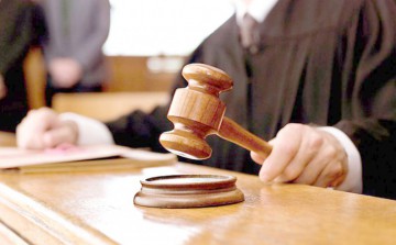 Autorii scandalului de la Bărăganu, menţinuţi la „răcoare”