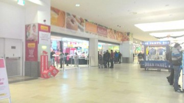 Hoţul care a furat din Auchan, arestat