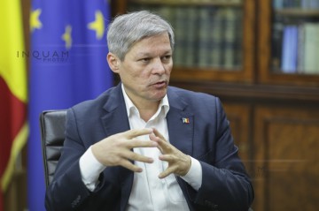 Cioloș: Confirm decizia mea să nu fac pasul spre USR