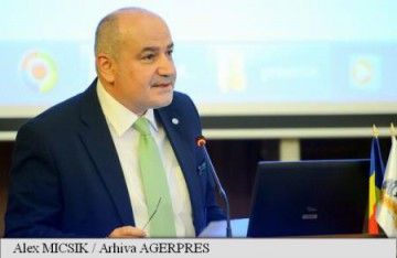 Dublarea salariilor bugetarilor pare că este o echitate, dar este o nedreptate făcută tuturor