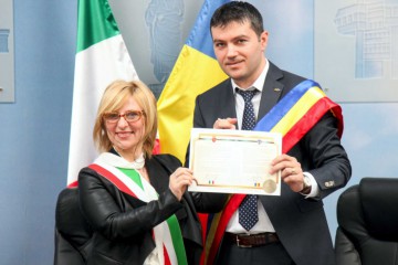 Acordul de înfrăţire al oraşelor Sulmona şi Ovidiu, SEMNAT!