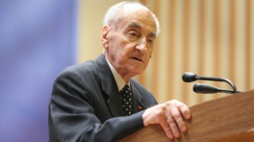 PNL, la aniversarea centenarului lui Mircea Ionescu-Quintus: Este un garant al unităţii, stabilităţii şi viitorului partidului