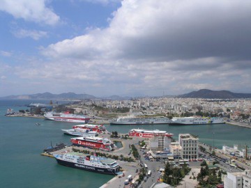 Grecia a primit trei oferte angajante pentru privatizarea portului Salonic