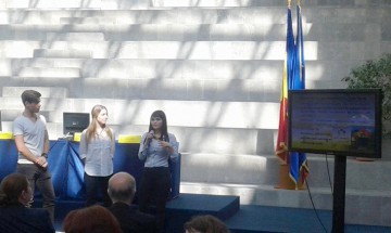 Elevi de la Liceul Călinescu, la Parlamentul European