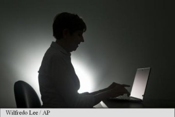 Internetul, dispozitivele portabile de stocare și fișierele malware, surse de infectare a computerelor industriale