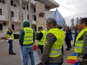 Polițiștii au ieșit în stradă la Constanța