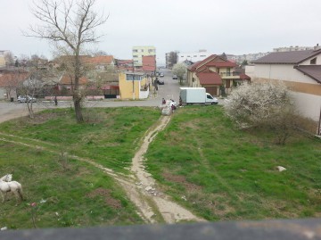 Primăria Constanţa caută parteneri pentru un nou proiect: combaterea sărăciei în cartierele CET şi Medeea