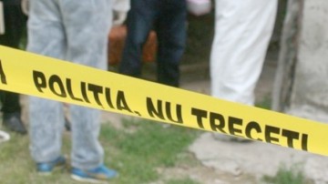 ANCHETĂ. Bărbat, găsit mort pe o bancă din incinta unei societăţi la Năvodari!